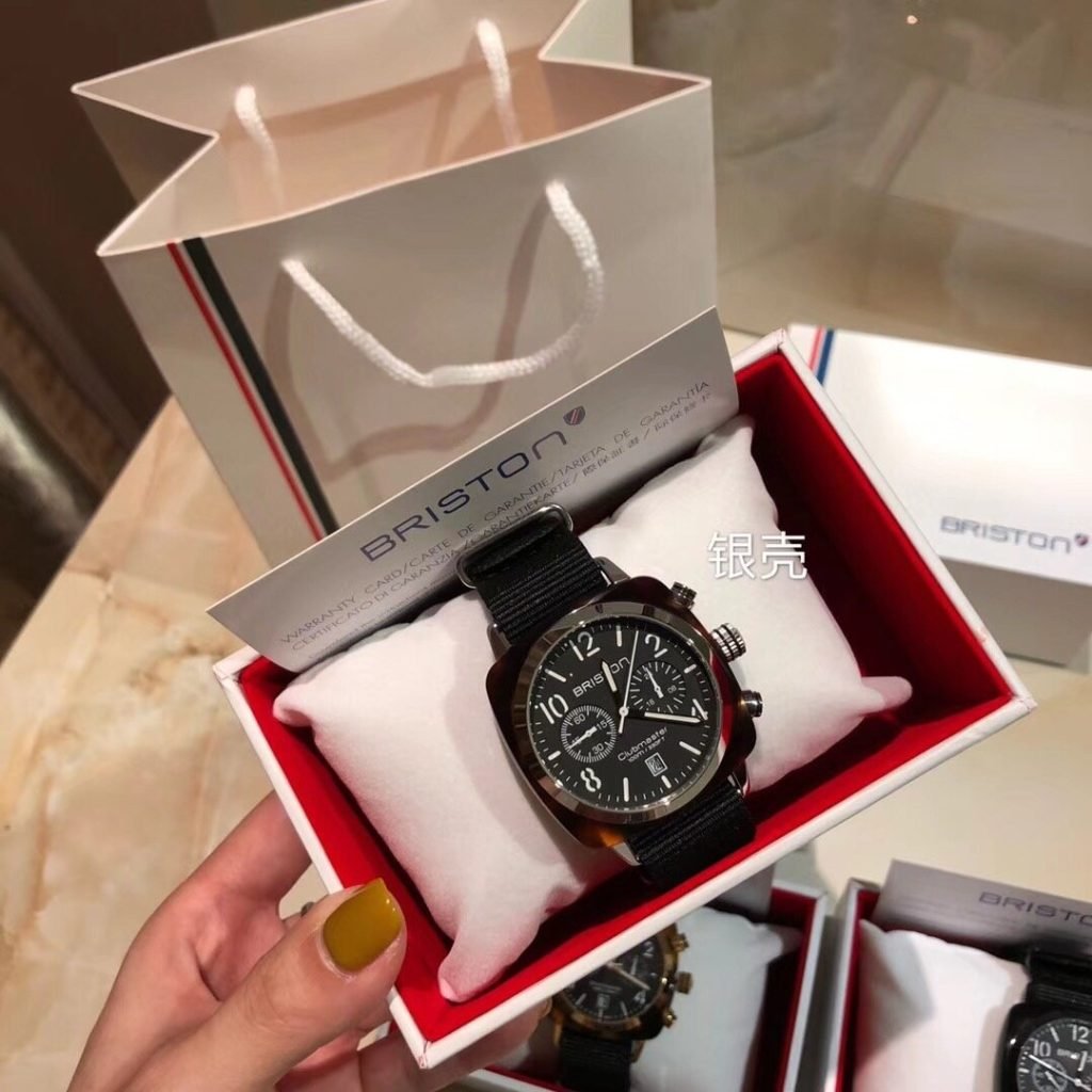 Panerai Black 4 Colors Zhou Dongyu AND WU Jinyan