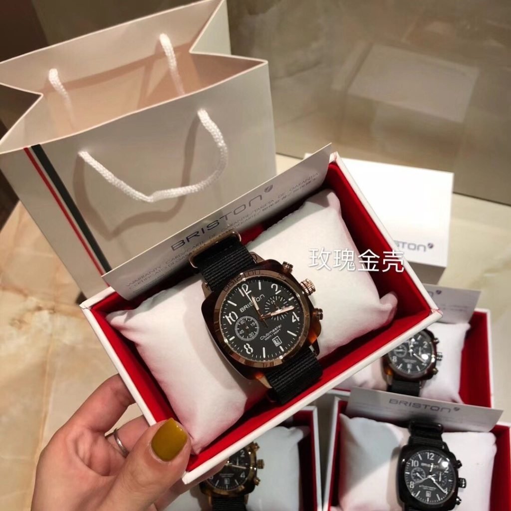 Panerai Black 4 Colors Zhou Dongyu AND WU Jinyan