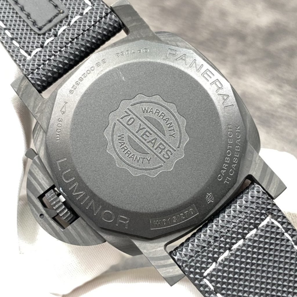 Panerai THE Panerai PAM1118 Mechanical Mens Watch THE Carbon