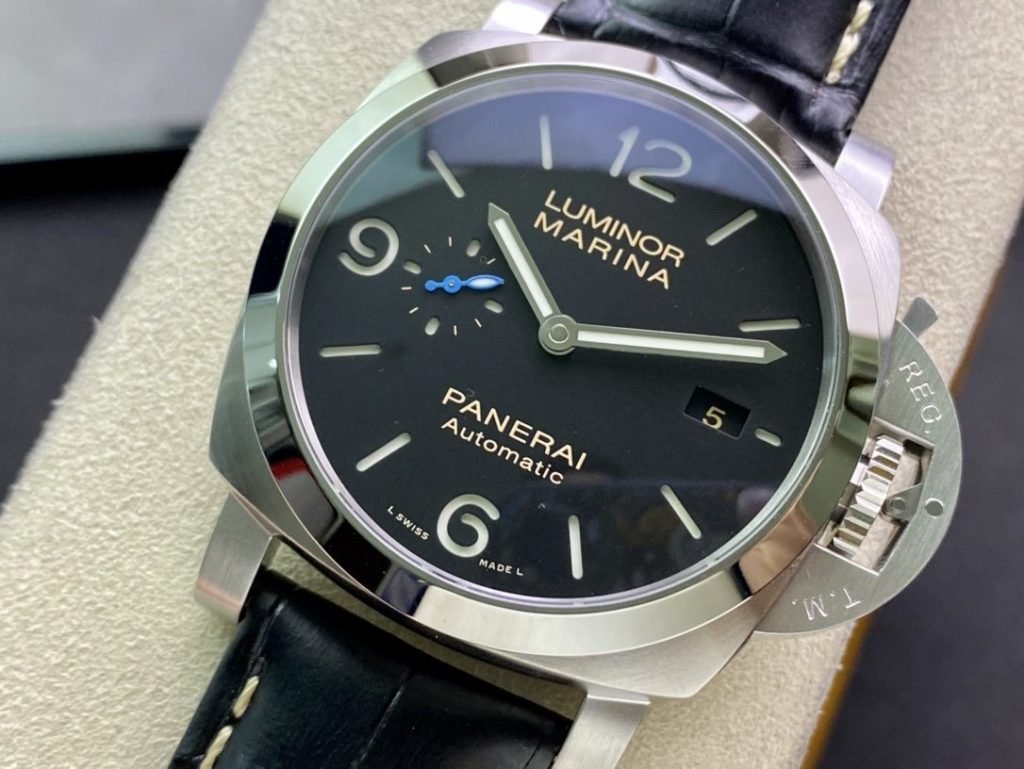 Panerai PAM1312 Size 44MM Equipped