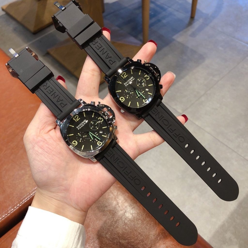 Panerai THE 95 Panerai Shows Highend Running Second Quartz