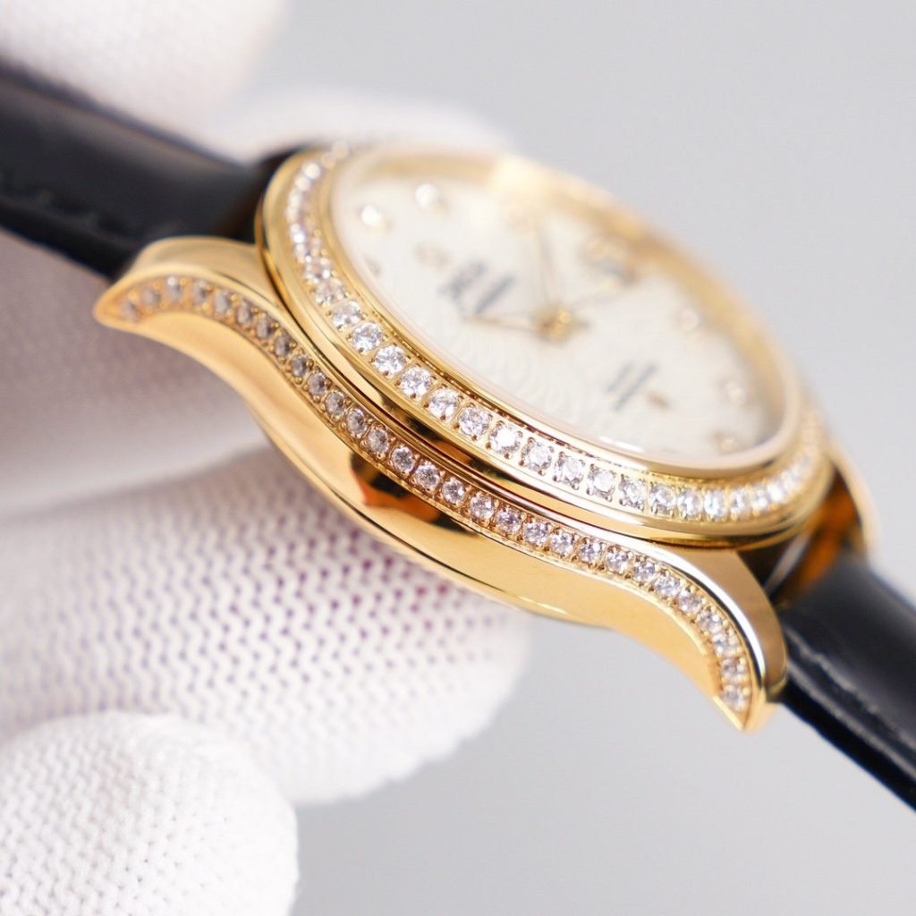 OMEGA THE Oujia Constellation Light Feather Womens Watch IS