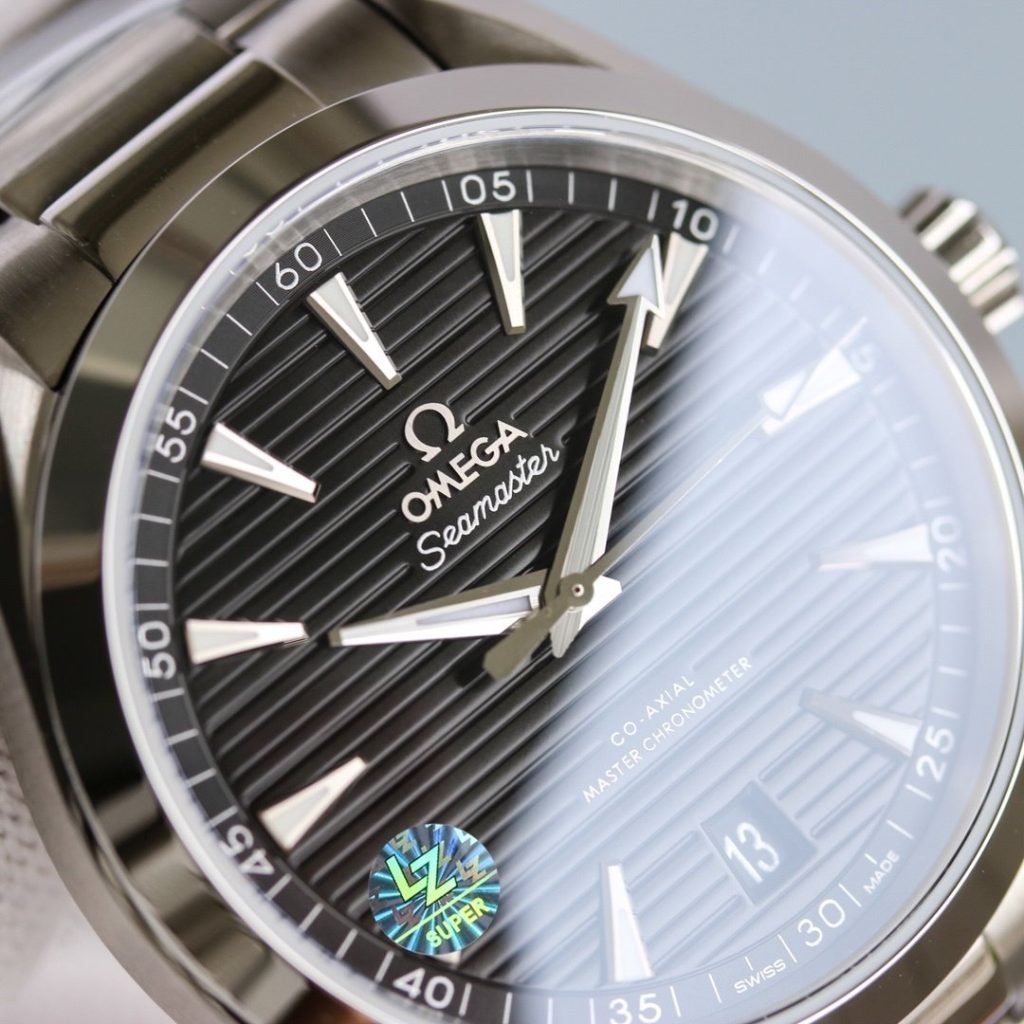 OMEGA Hippocampus 150M Aqua Terra Observatory 41MM 1 Market