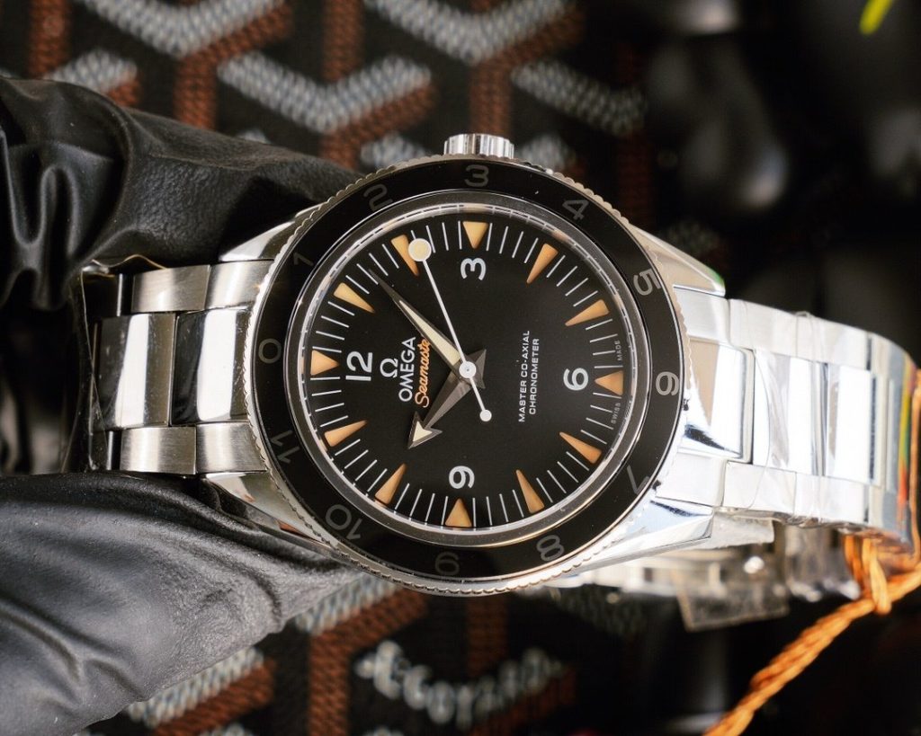 OMEGA Seahorse 300 Ultimate Coaxial Spectre 007 Watch This