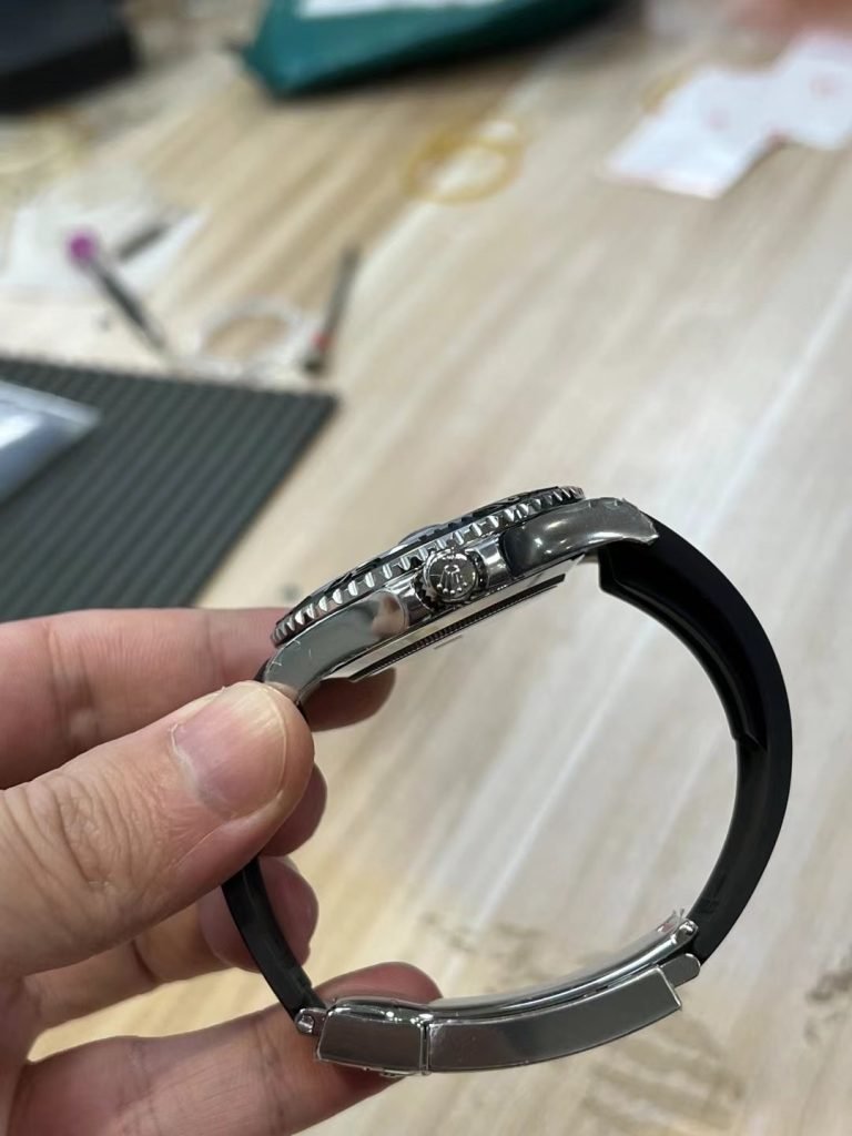 Rolex VS Counterweight Yacht