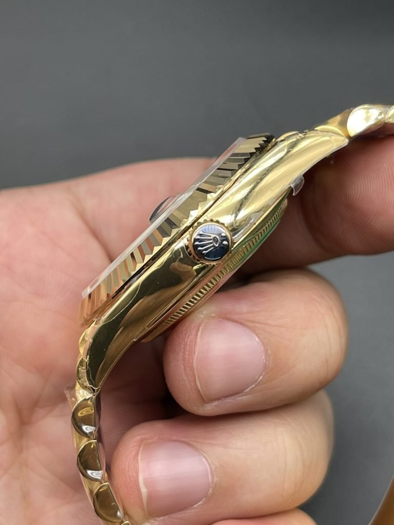Rolex EW Rolex LOG 40MM