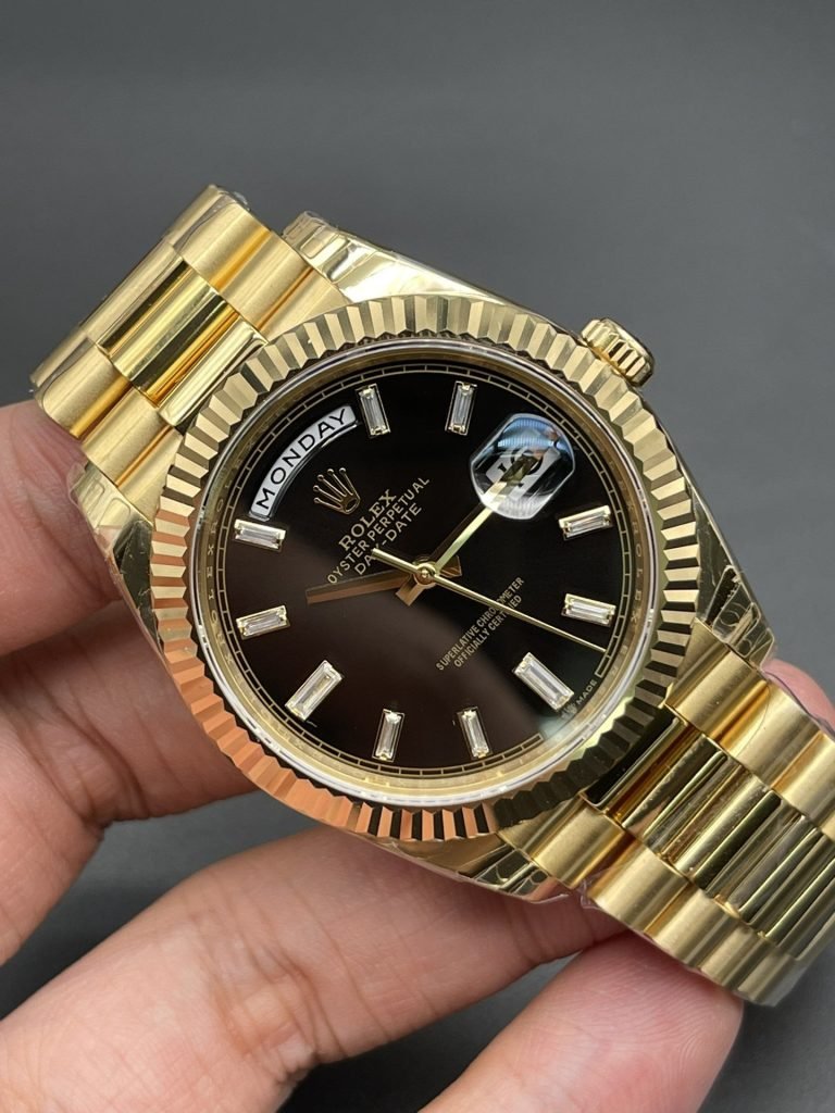 Rolex EW Rolex LOG 40MM