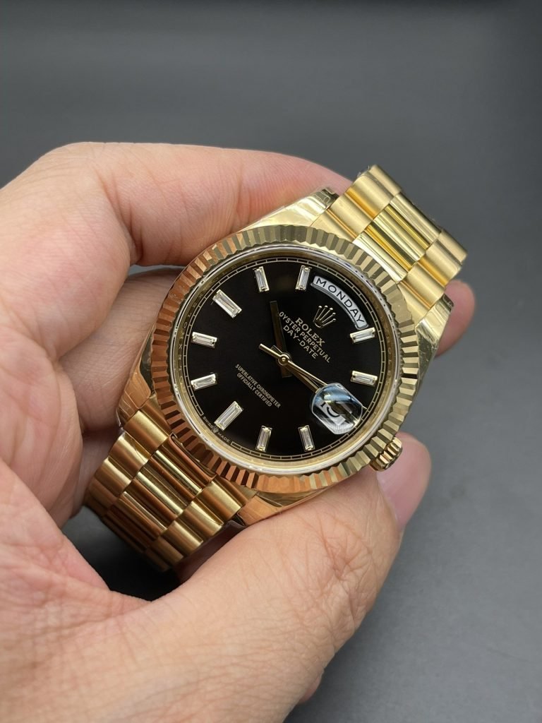 Rolex EW Rolex LOG 40MM