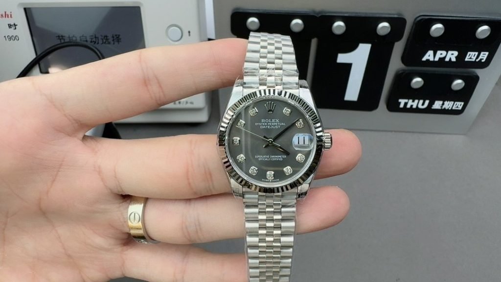 Rolex GS Female Journal
