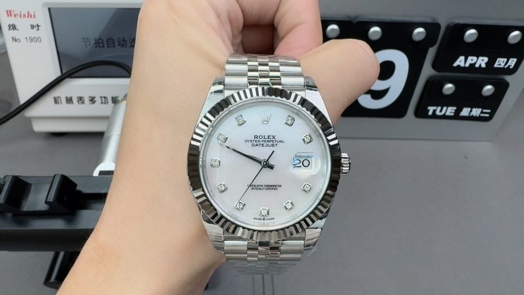 Rolex EW LOG 41M