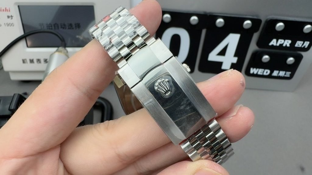 Rolex VS41M Basket LOG