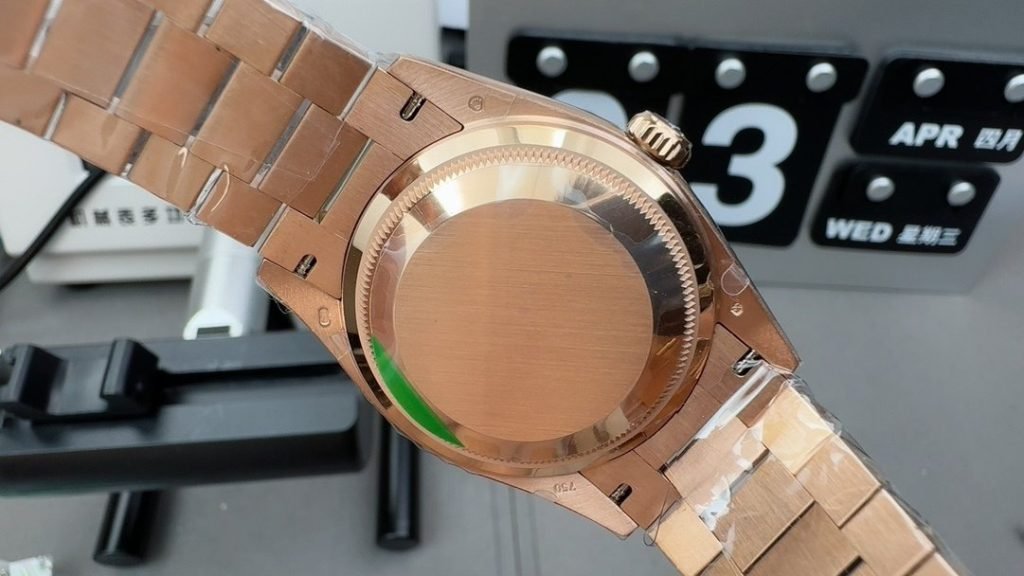 Rolex EW LOG Champagne Diamond Ring