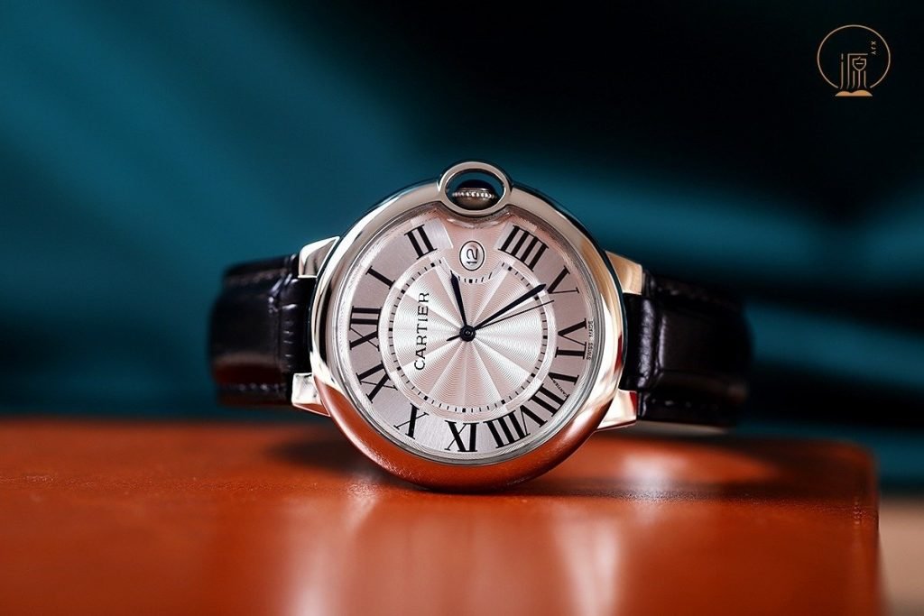 Cartier Blue Balloon Sapphire Crystal Glass Mirror Folding Button