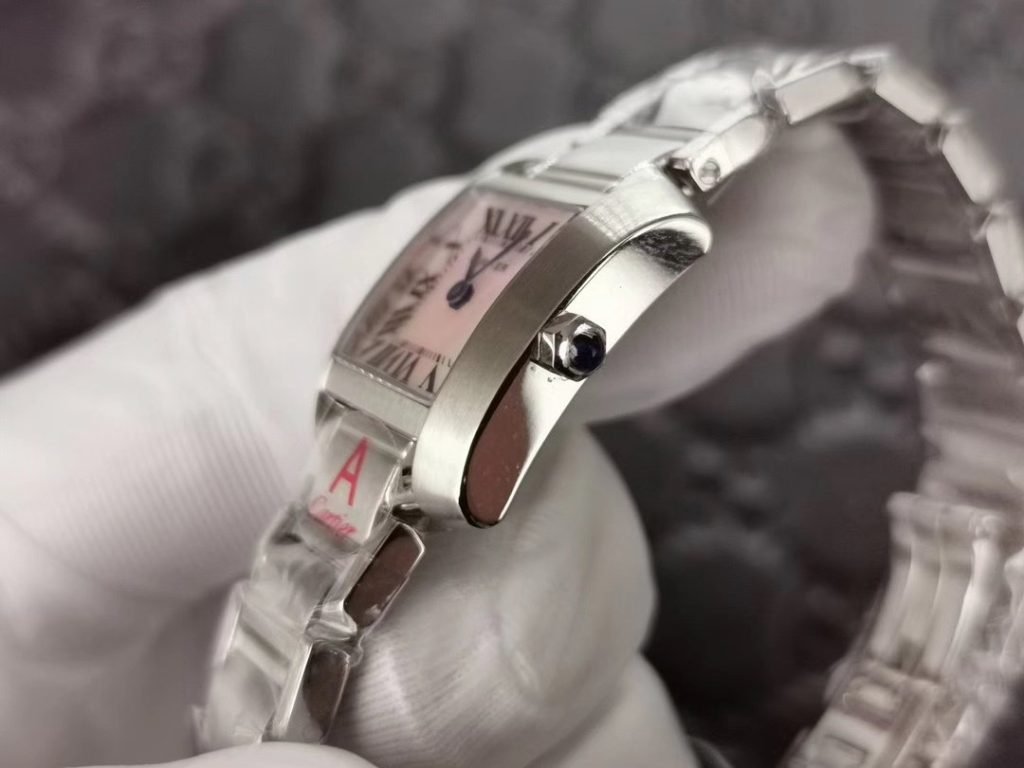 Cartier THE Ultraa Highend OF THE Tank Watch Tank