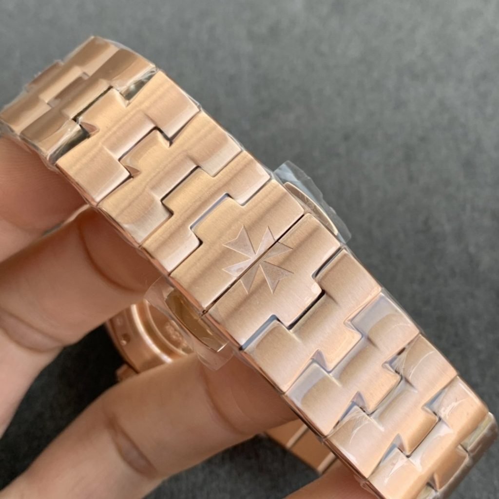 Vacheron Constantin Moving Forward With THE Stars AND THE Moon