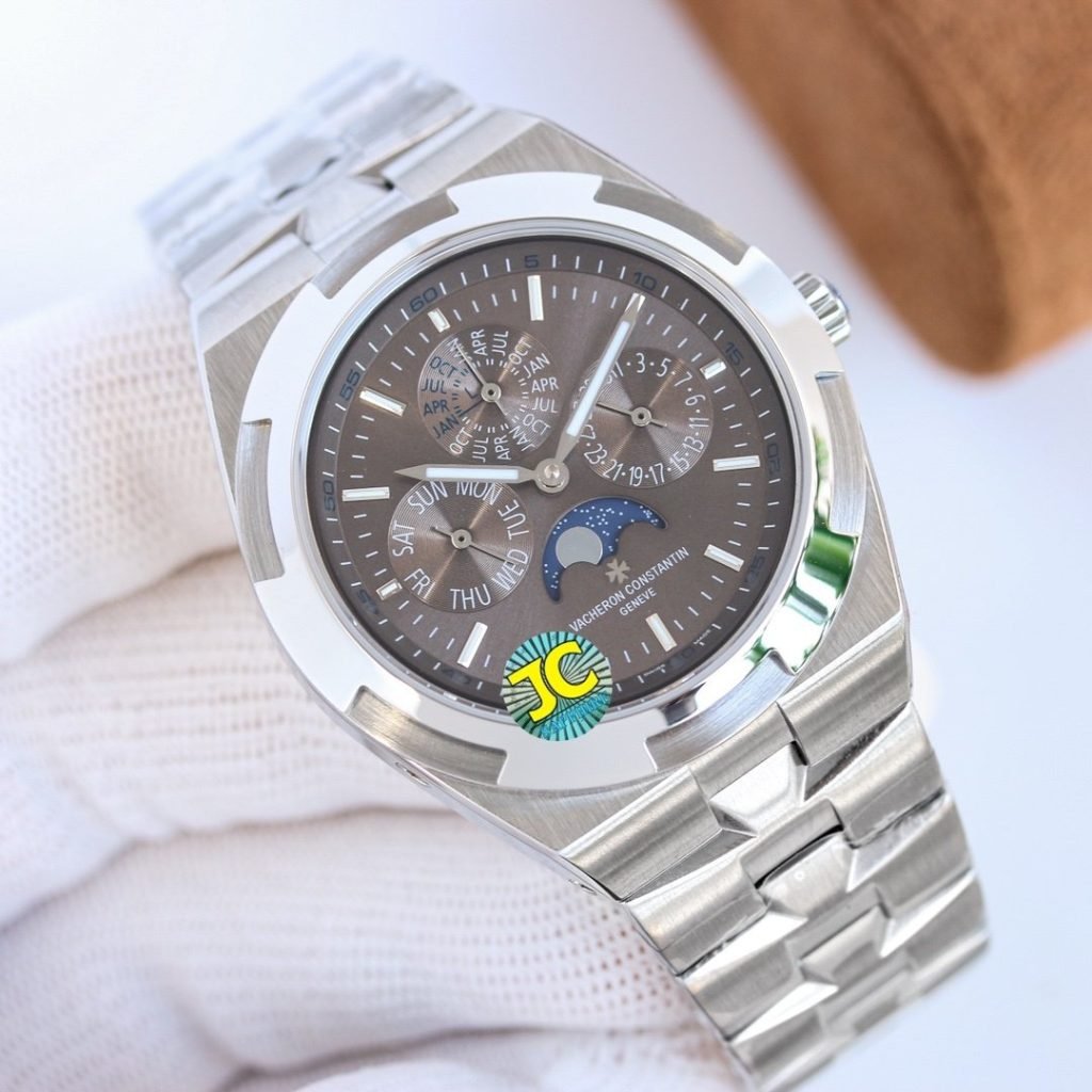 Vacheron Constantin THE 4300V120RB642 Perpetual Calendar IS Mostly Equipped