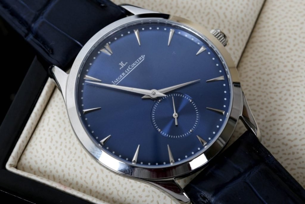 JaegerLeCoultre Geophysics Feature Dual Time Zone Universal Time Circle