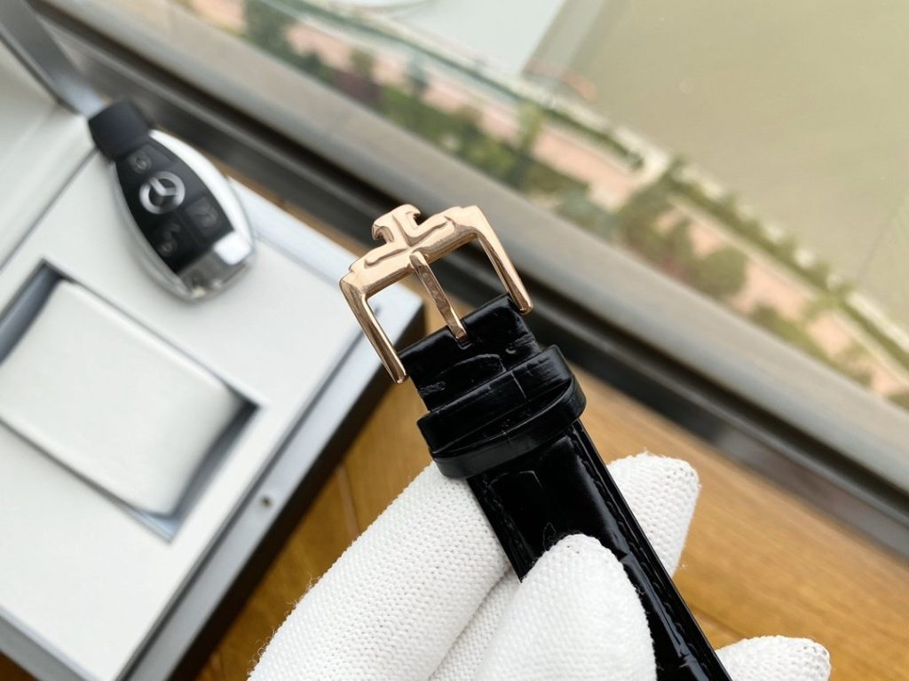 JaegerLeCoultre Mens Watch Fully Automatic Mechanical Movement 316L Stainless