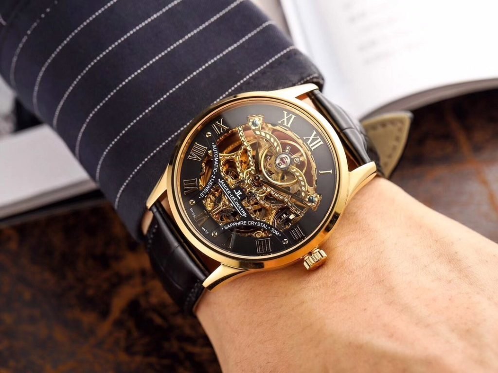JaegerLeCoultre Handsome Carved Hollow Design Equipped