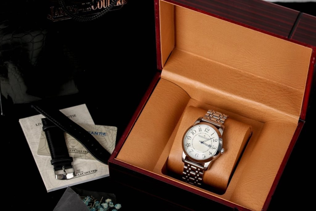 JaegerLeCoultre Jaegerlecoultre Chronograph Stainless Steel Presents THE Belt