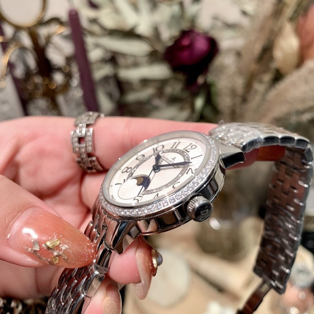 JaegerLeCoultre Jaegerlecoultr Dating Womens Watch 316L Stainless Steel Case
