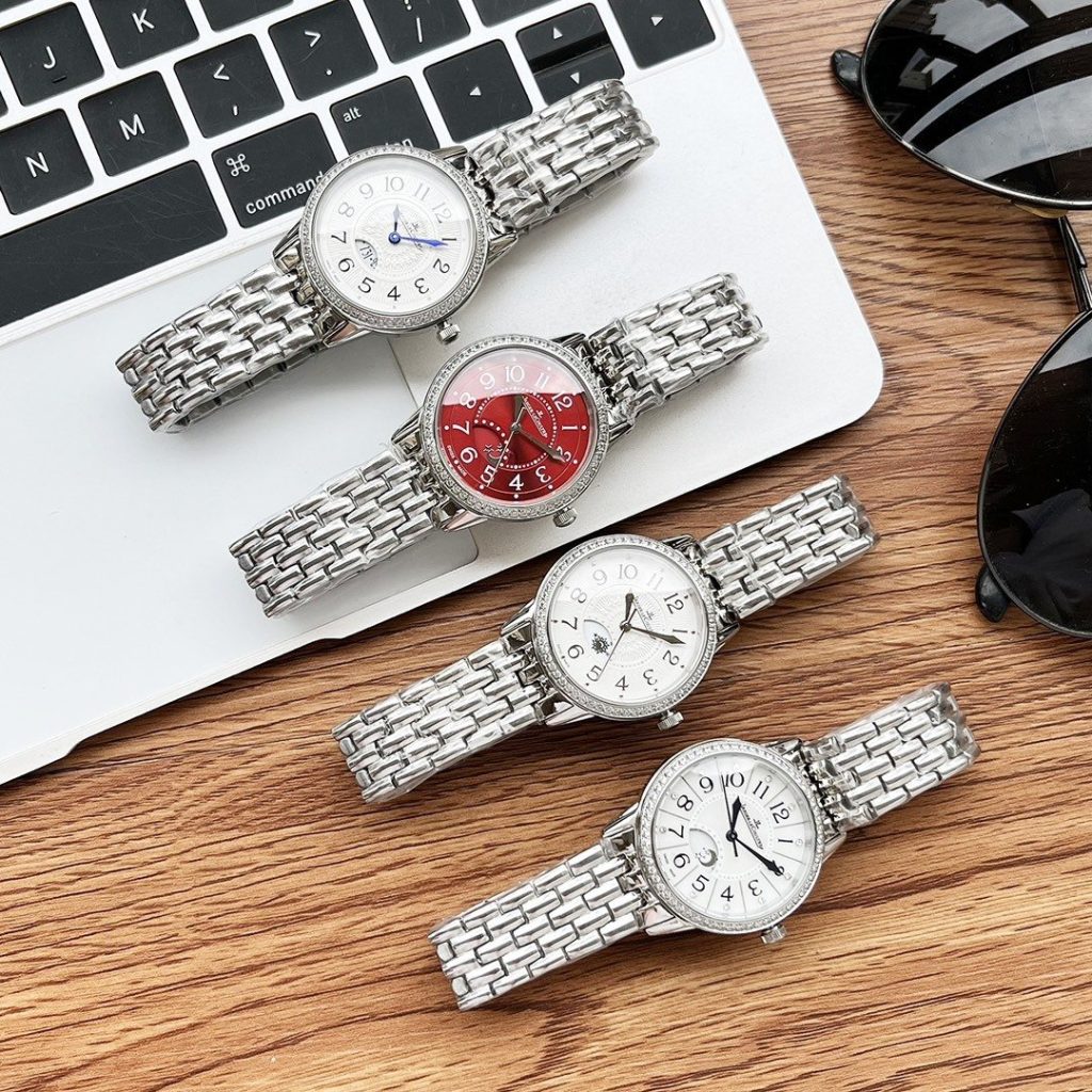 JaegerLeCoultre Smile Jaegerlecon Dating Womens Watch ONE OF THE