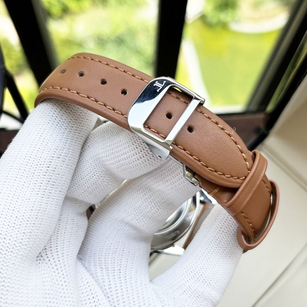 JaegerLeCoultre Simple Design AND Versatile Jaegerjaeger Lecoultre Mens Watch