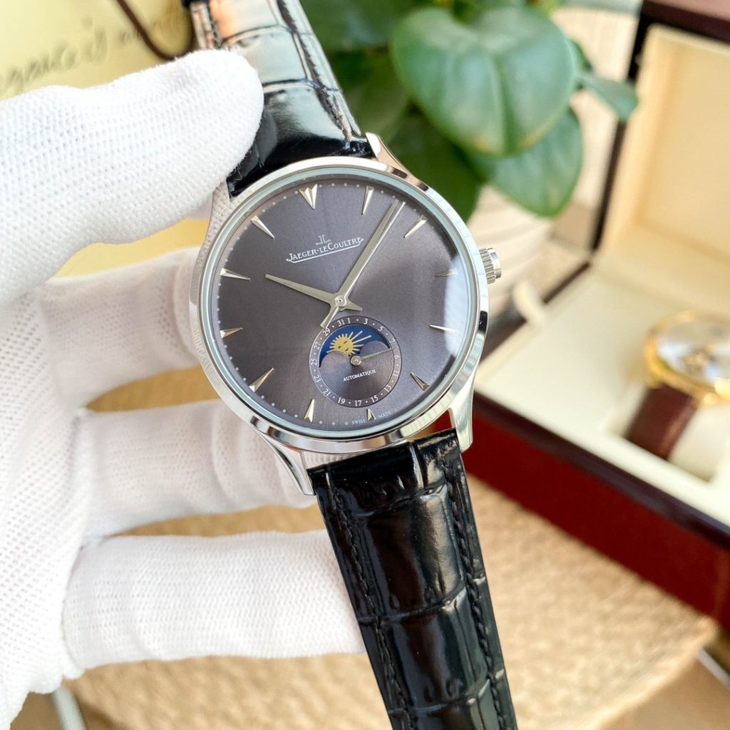 JaegerLeCoultre Moon Phase Master True Calendar Arched Bending Literal