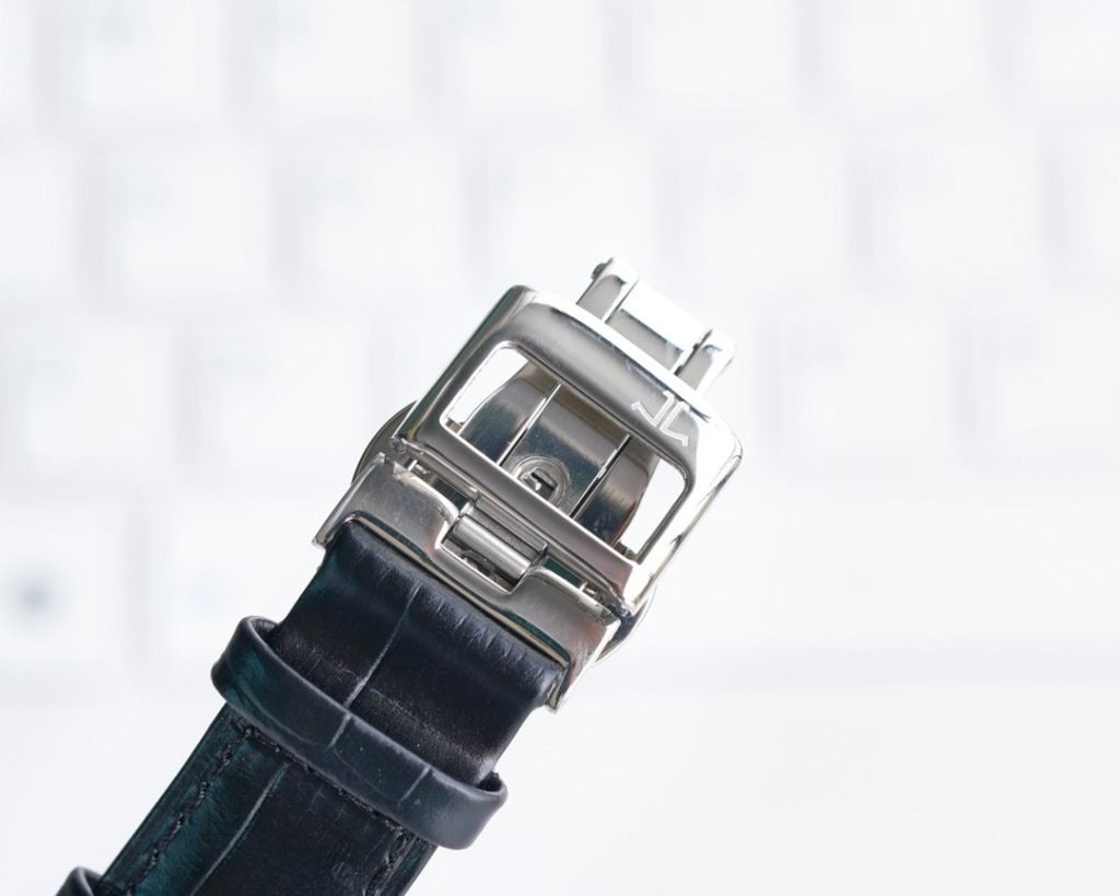 JaegerLeCoultre White 0GOLD L Jaegerlecoultre Mens Watch Multifunctional Design