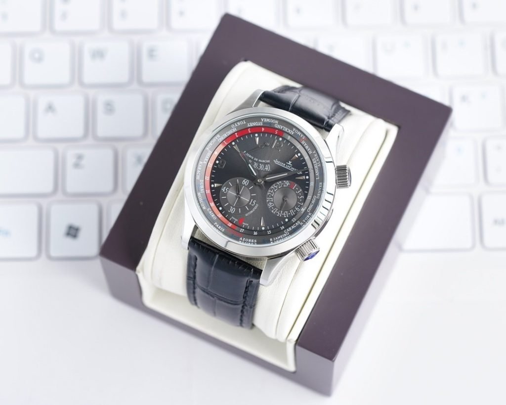 JaegerLeCoultre White 0GOLD L Jaegerlecoultre Mens Watch Multifunctional Design