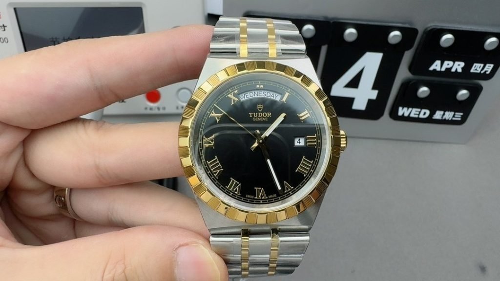 Tudor V7 Royal