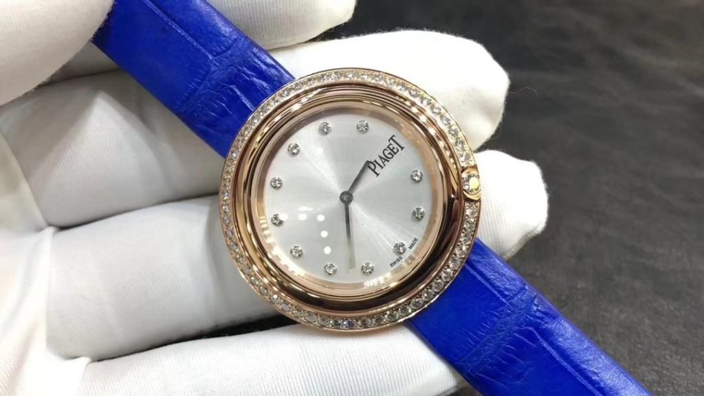 Piaget Count Possession Yang MI Endorses THE Same 34MM