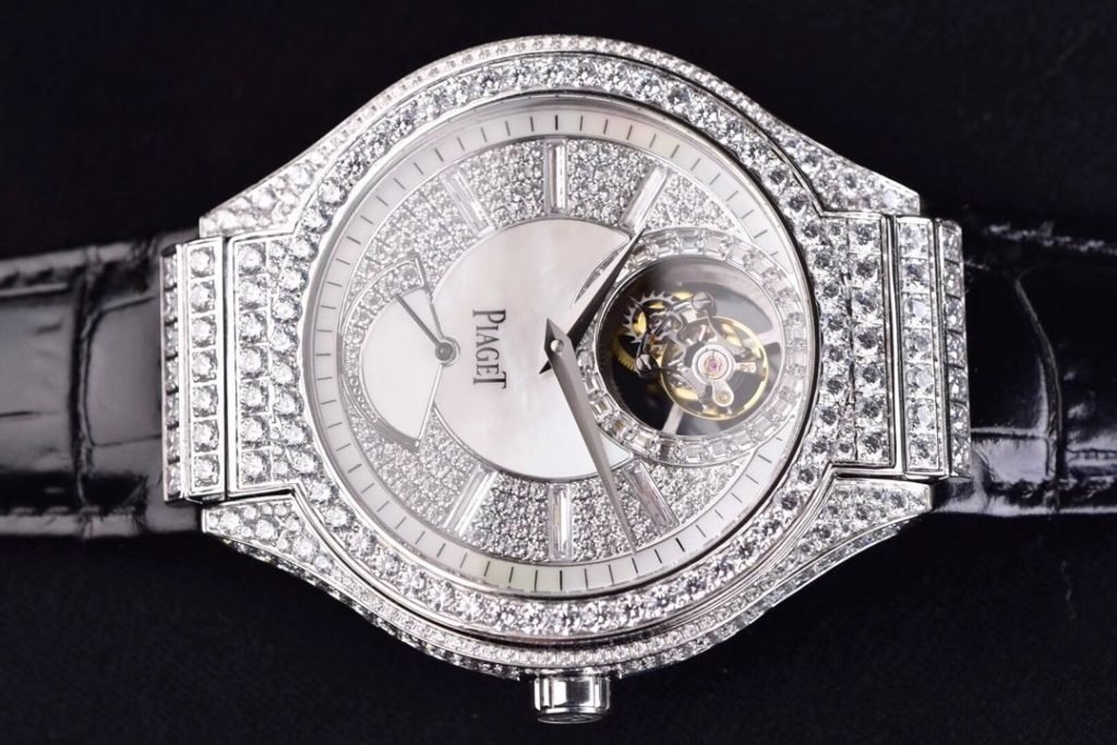 Piaget L0G0A38148 True Flywheel Once Again Breaks Through THE