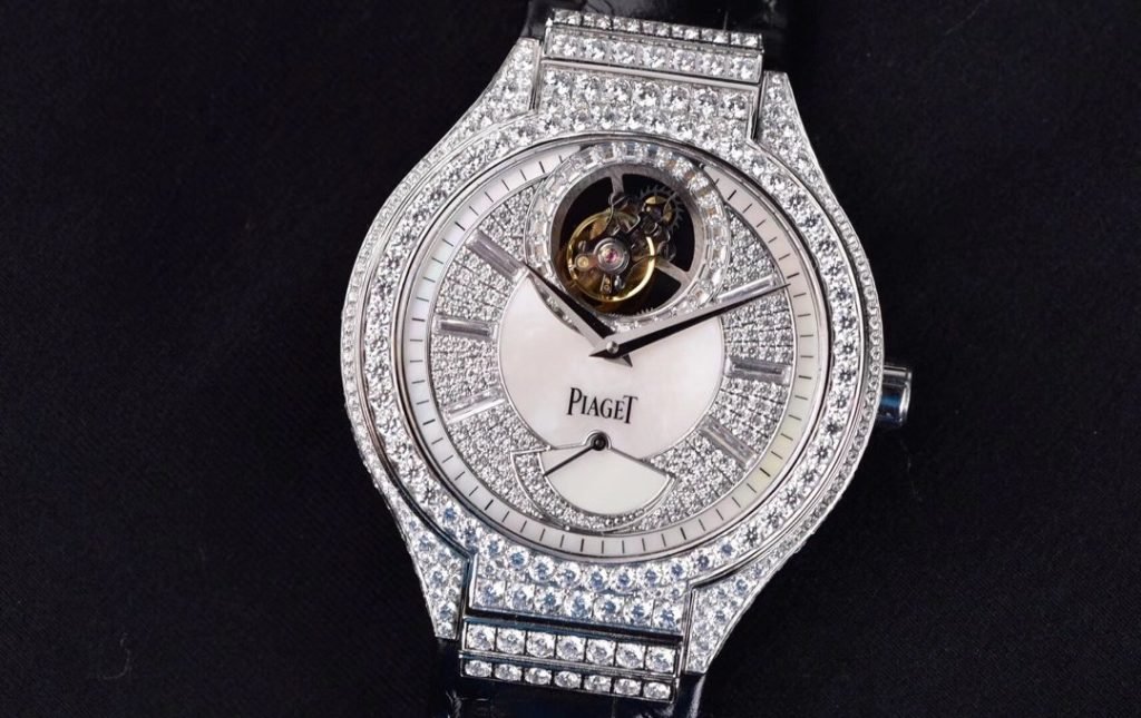 Piaget L0G0A38148 True Flywheel Once Again Breaks Through THE