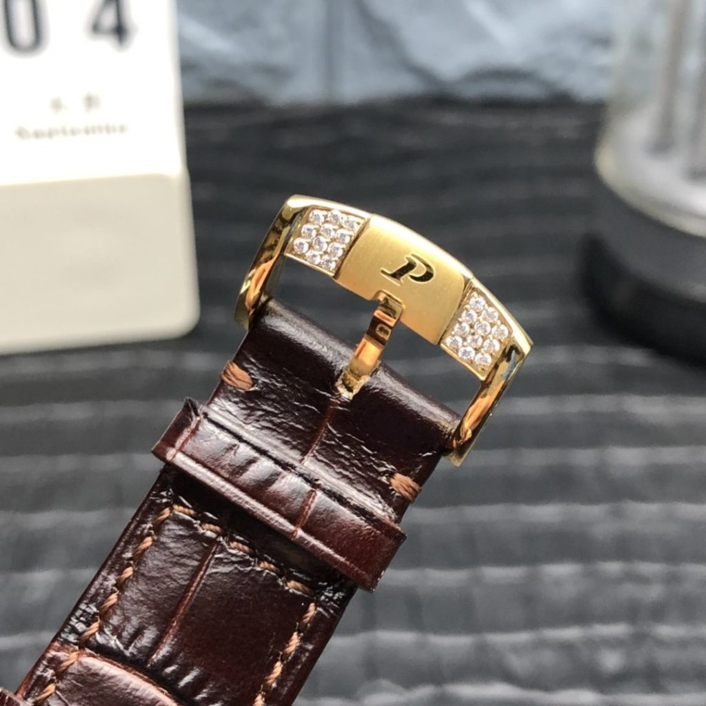 Piaget BBR Earl Tourbillon Gold Shipment Shot