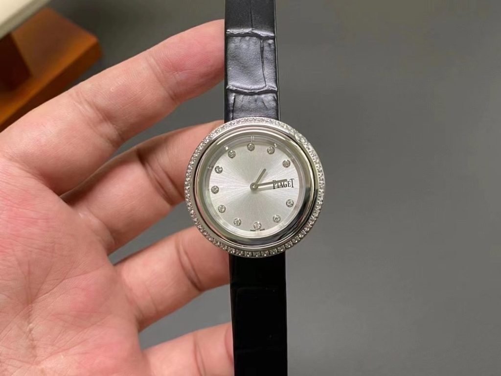 Piaget THE Counts Fortune Turns