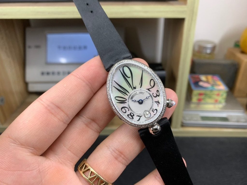 Breguet THE Queen OF THE Ring Diamond