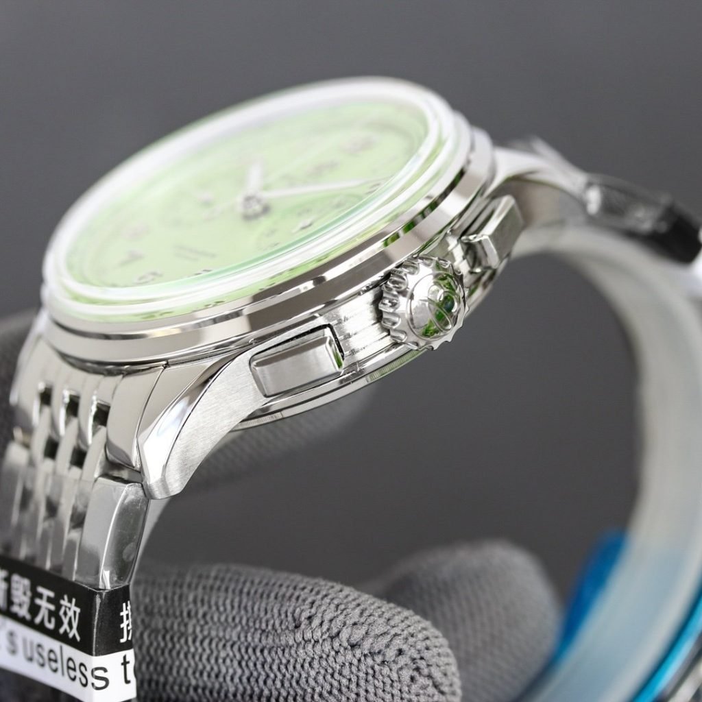 Breitling THE THE Centennial Ling B01 Chronograph Folding Buckle