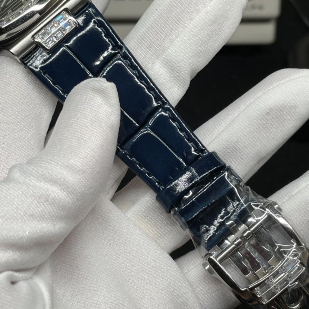 Patek Philippe GR Patek Philippe 5712 President T Square Diamond