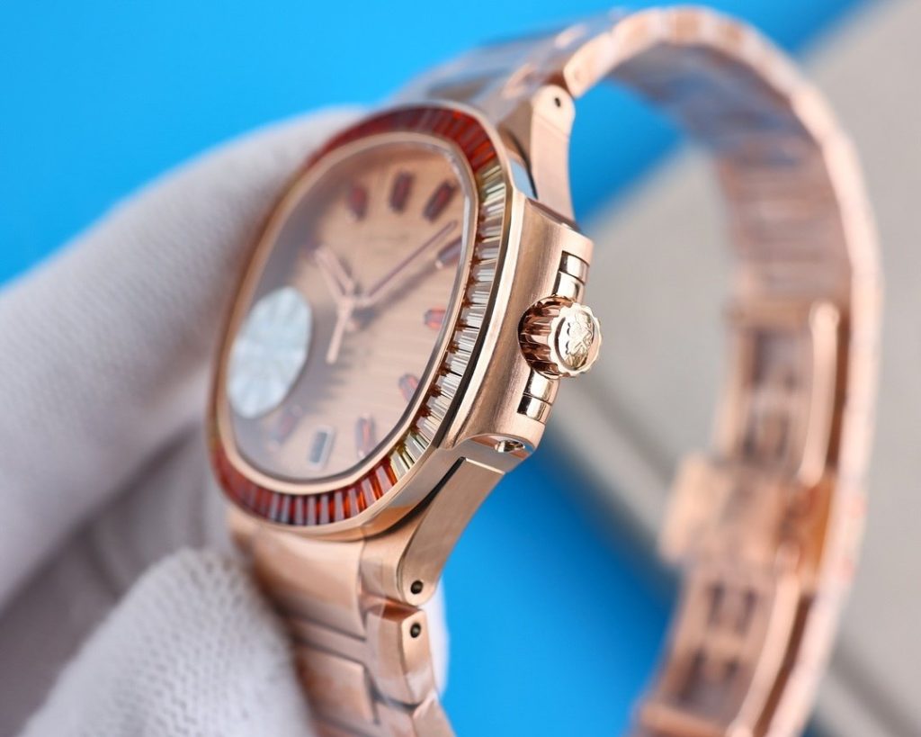 Patek Philippe Newly Shipped GR Patek Philippe Nautilus Womens Watch