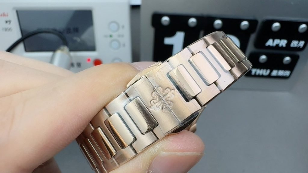 Patek Philippe GR Parrot Gift