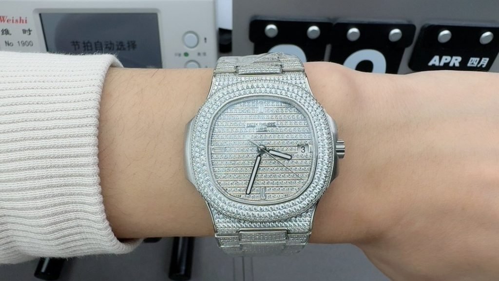 Patek Philippe Nautilus Full OF Diamonds