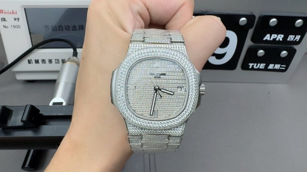Patek Philippe Nautilus Full OF Diamonds