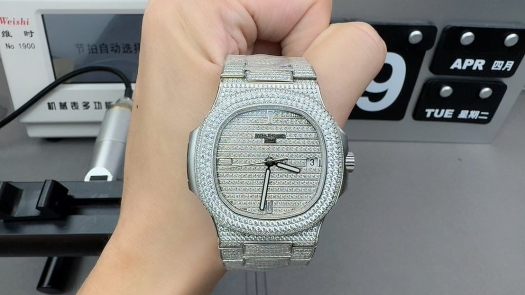 Patek Philippe Nautilus Full OF Diamonds