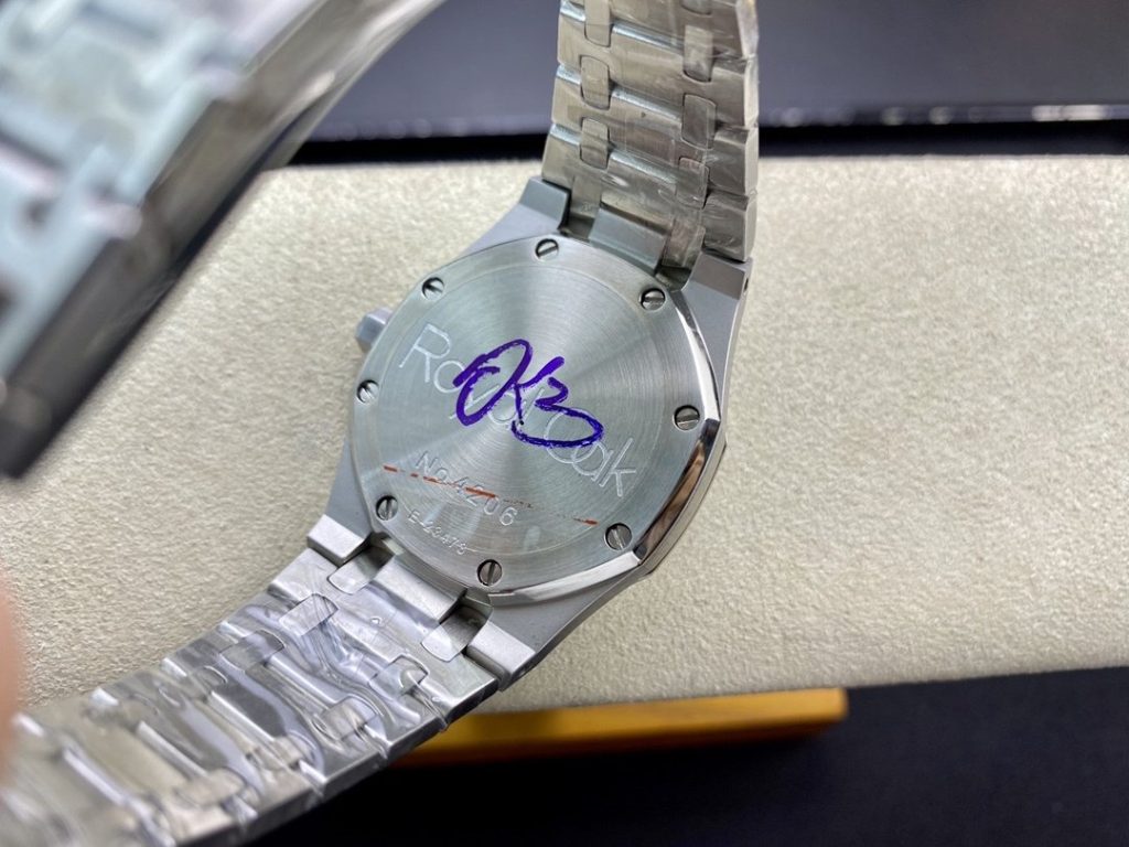 AP THE Order IS A Audemars Piguet Royal OAK