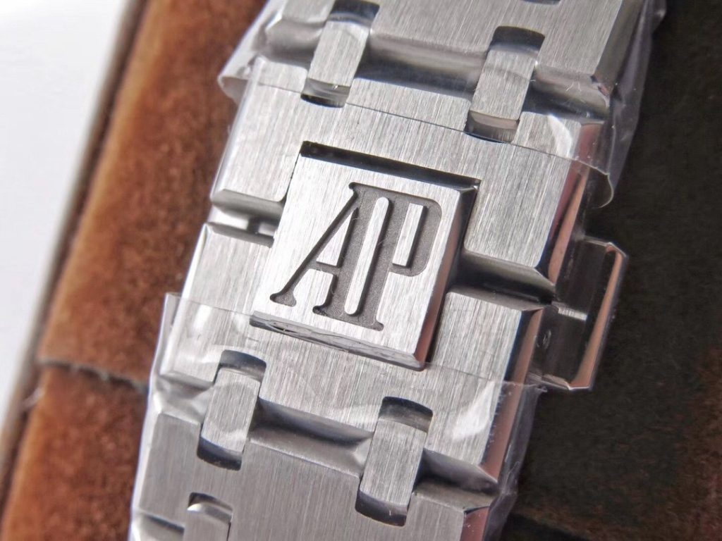 AP THE Order IS A Audemars Piguet Royal OAK