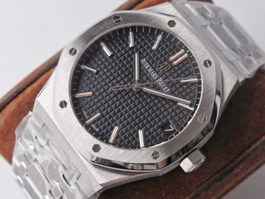 AP THE Order IS A Audemars Piguet Royal OAK
