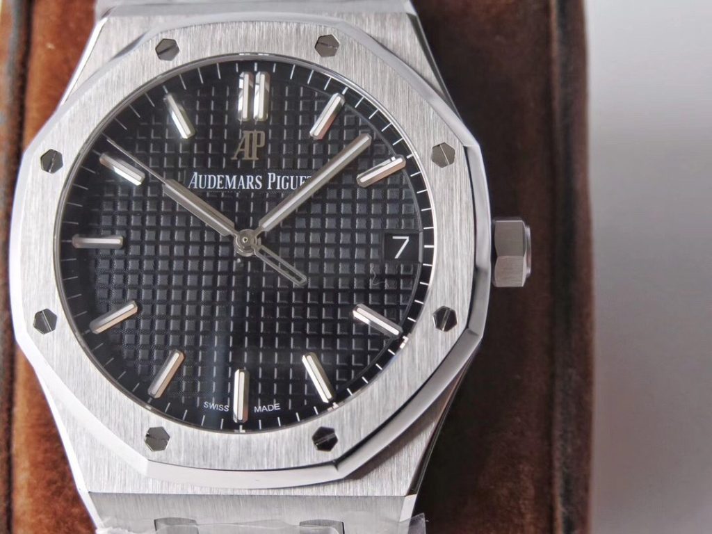 AP THE Order IS A Audemars Piguet Royal OAK