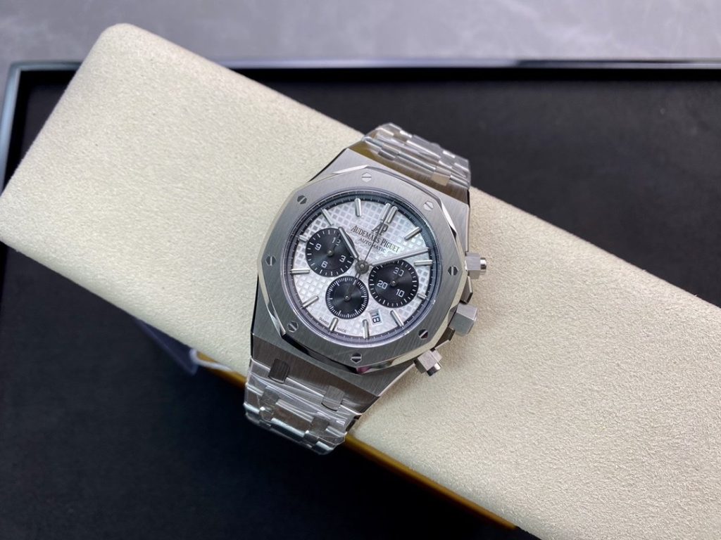 AP THE Order IS A Audemars Piguet Royal OAK