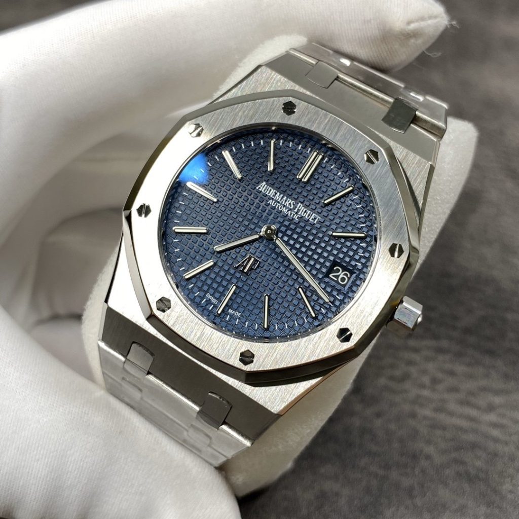 AP THE Order IS A Audemars Piguet Royal OAK